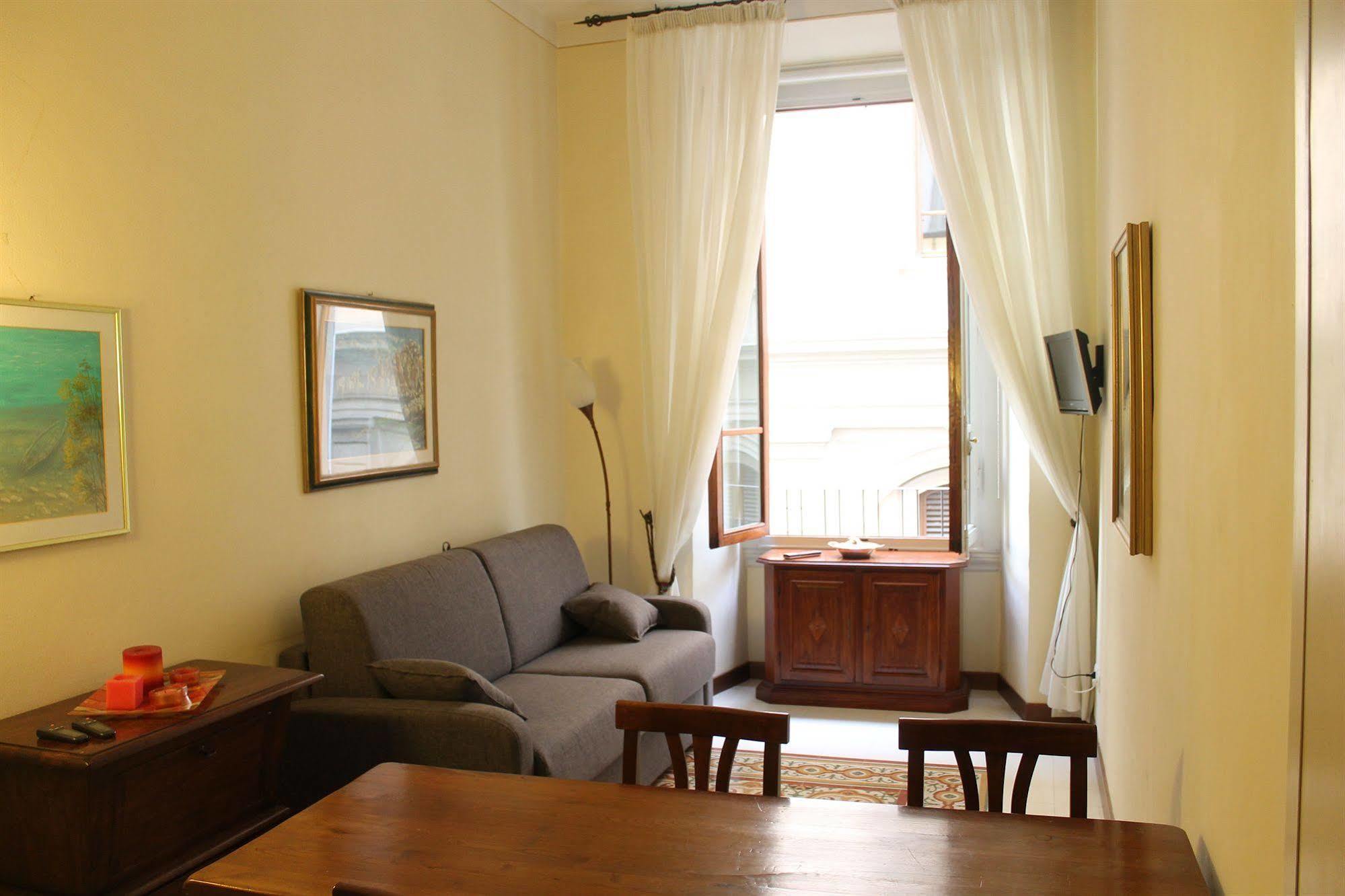 פירנצה Via Roma Suites מראה חיצוני תמונה
